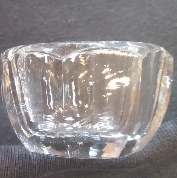 Honeycomb and Pressed/Cut glass Salt Cellars - Picture 6 of 11